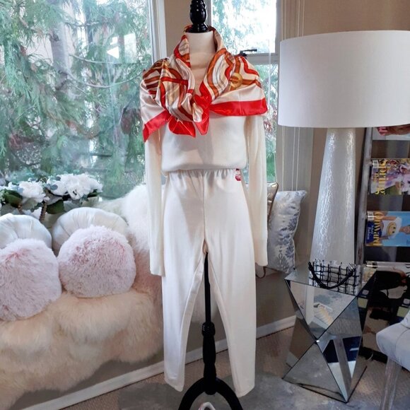 NWT Wildfox cotton blend vanilla cream “Smooches” jogger trackpants, S - Picture 2 of 13